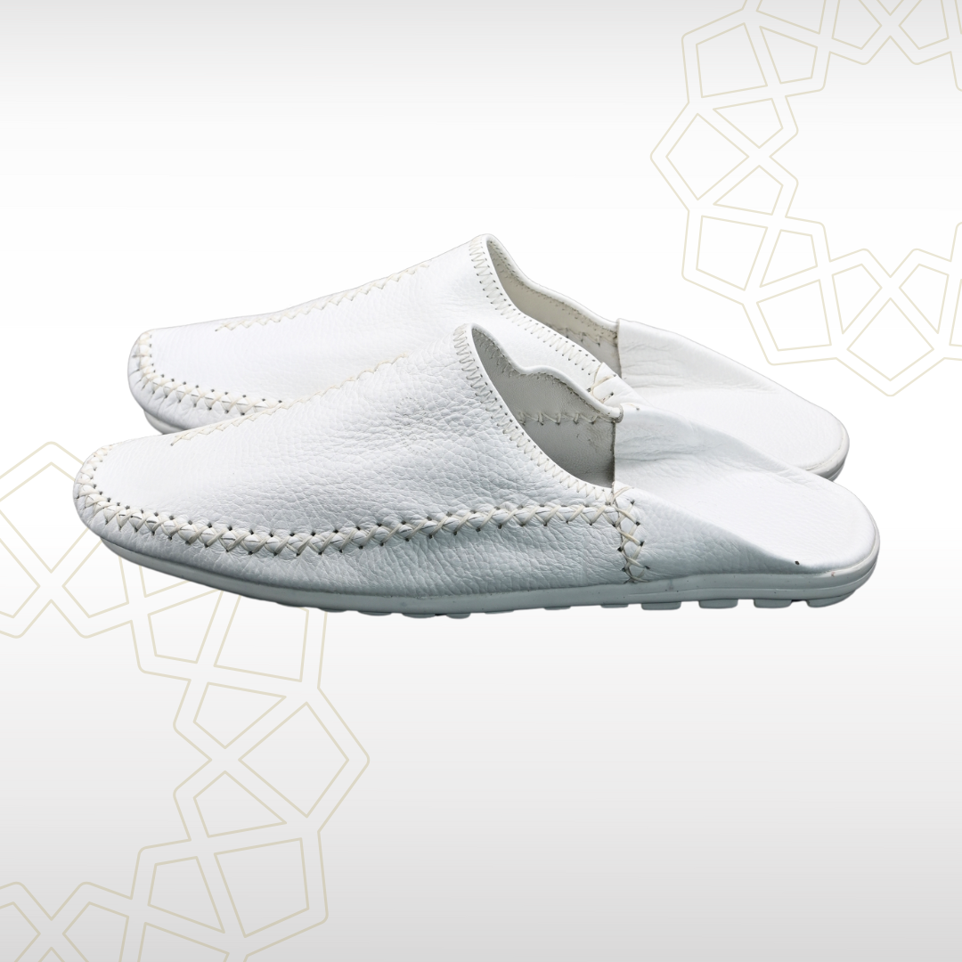 2 Babouche Homme en Cuir Véritable – Blanc Pur | Artisanat Chic du Maroc - Image 3